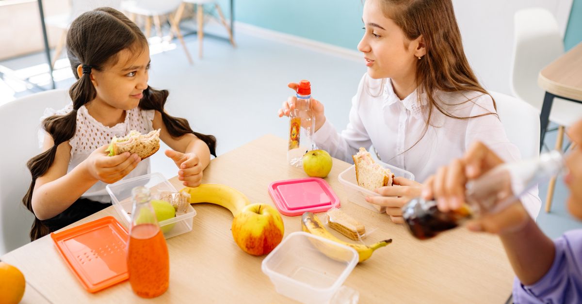Lanches saudáveis de criança para escola e casa