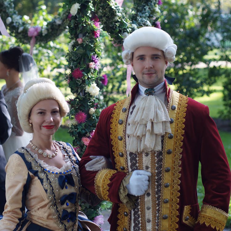 Man And Woman In Traditional 18th Century Costumes 