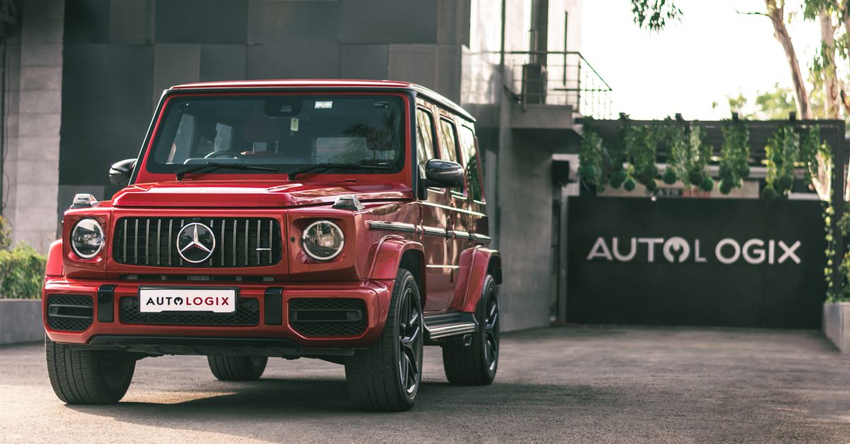 Professional Automotive Studio Photos
