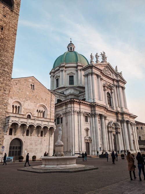 Darmowe zdjęcie z galerii z architektoniczny, brescia, katedra