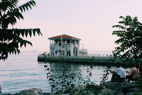 A House on the Sea Bay