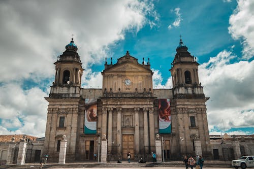 Free stock photo of arquitectura ciudad, blue sky, church