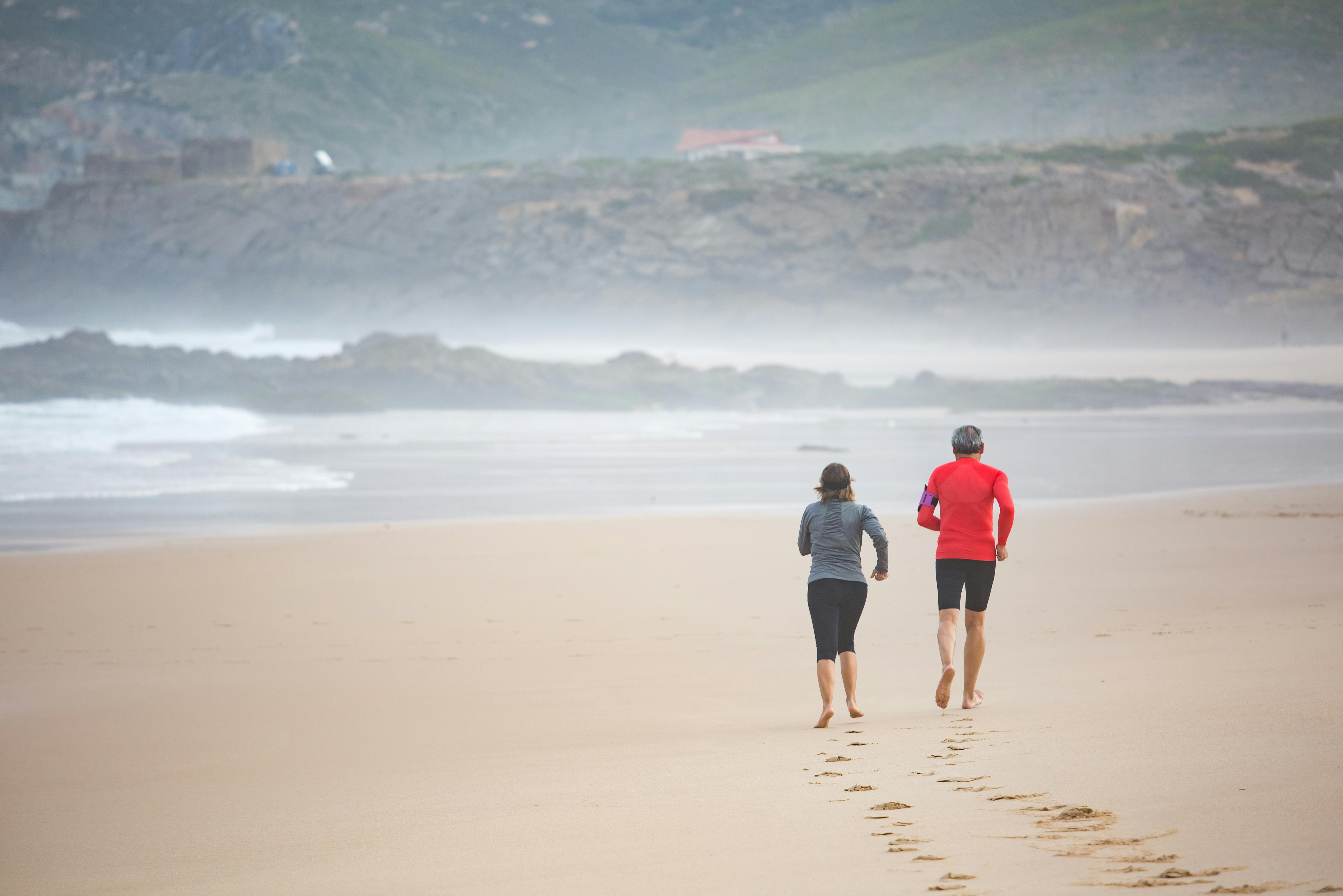 Beach Jogging Photos, Download The BEST Free Beach Jogging Stock Photos ...