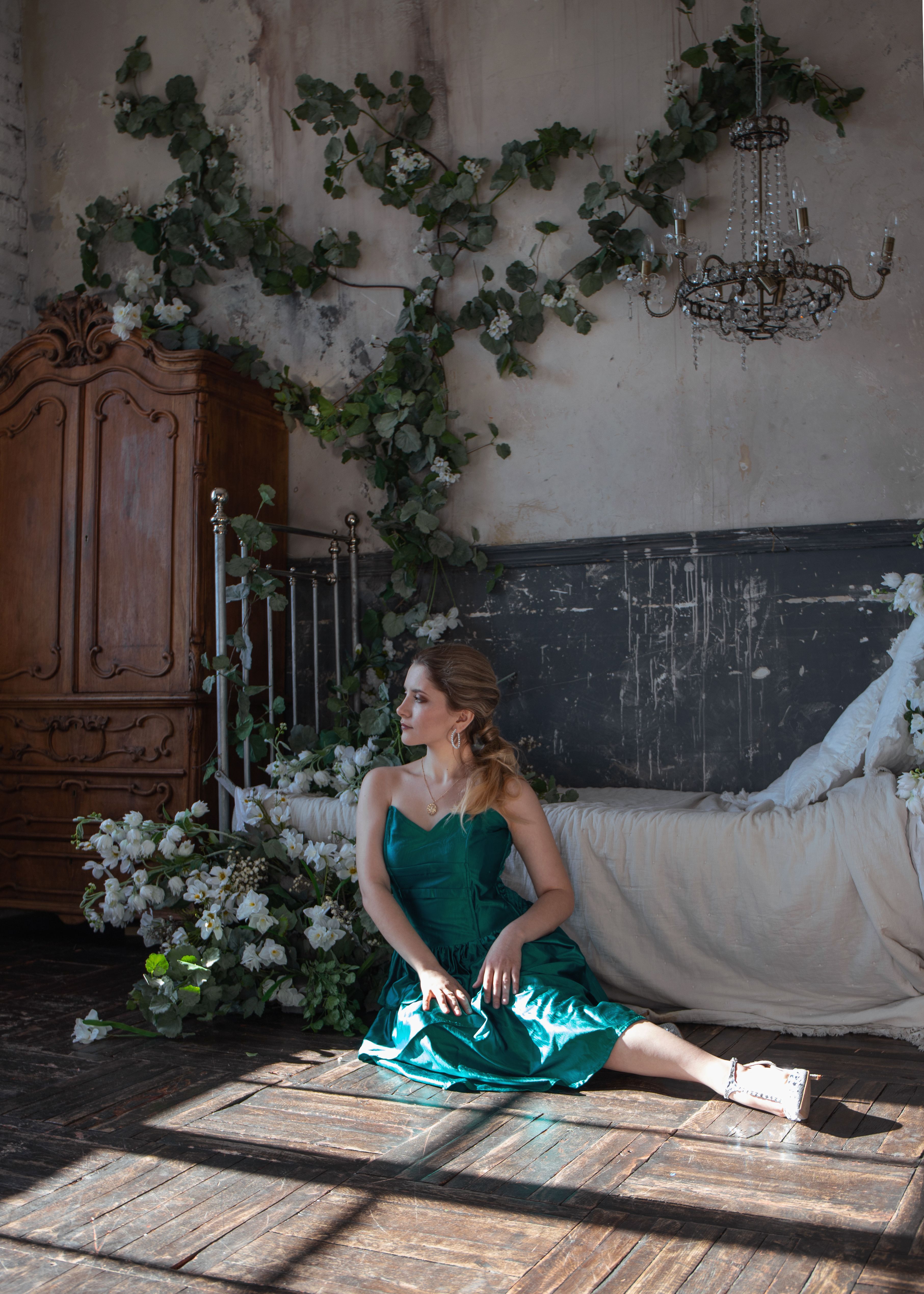 Woman in Green Dress Sitting on the Floor · Free Stock Photo
