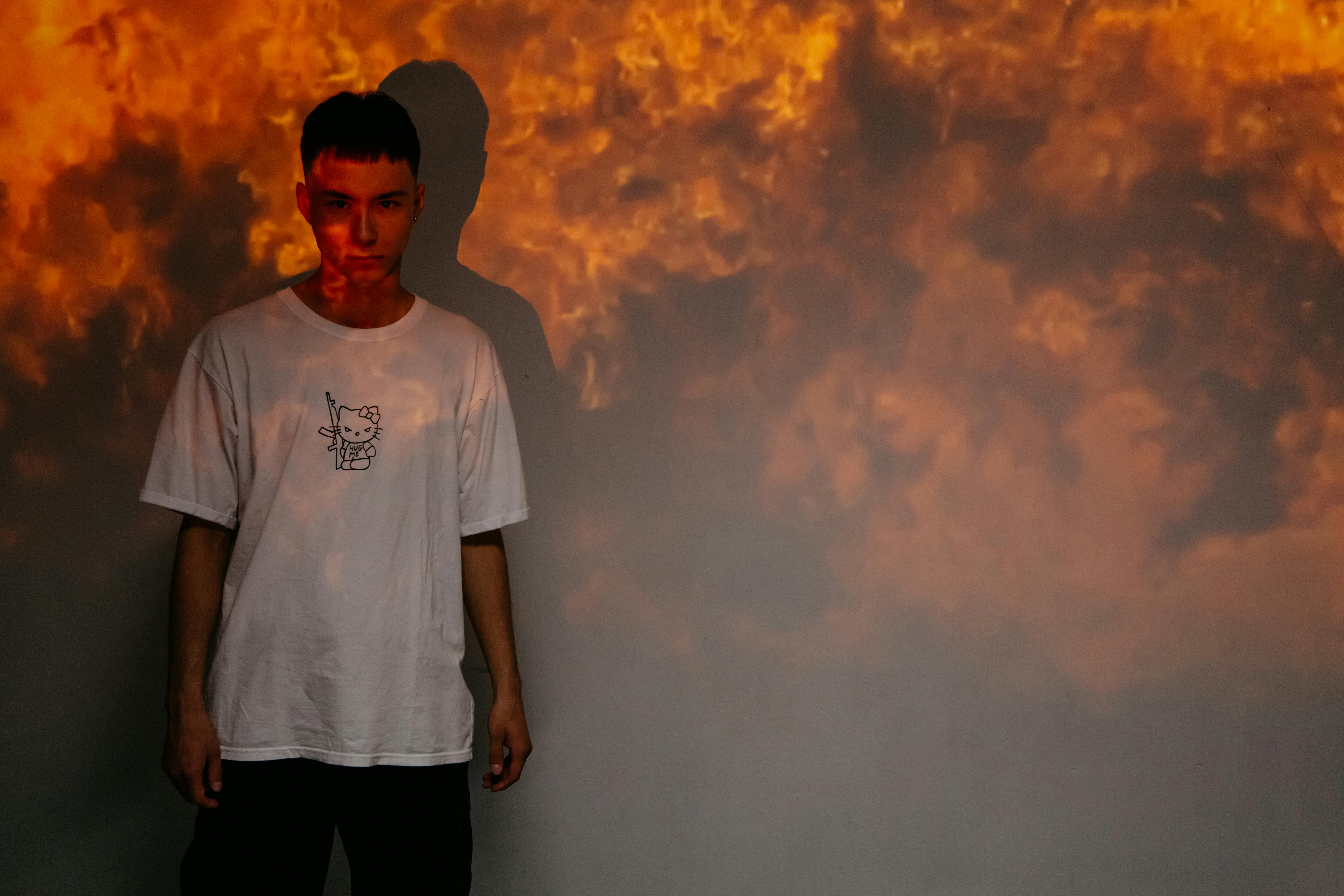 งานภาพนิ่งหานักแสดงวัยรุ่น