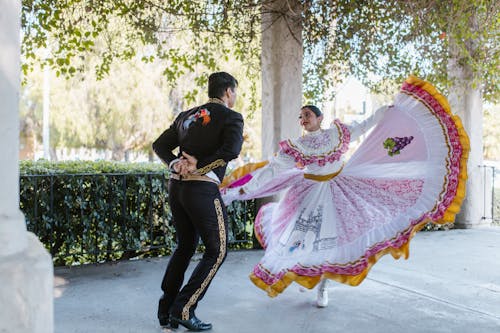 Gratis Fotos de stock gratuitas de bailando, bailarines, baile folclórico Foto de stock