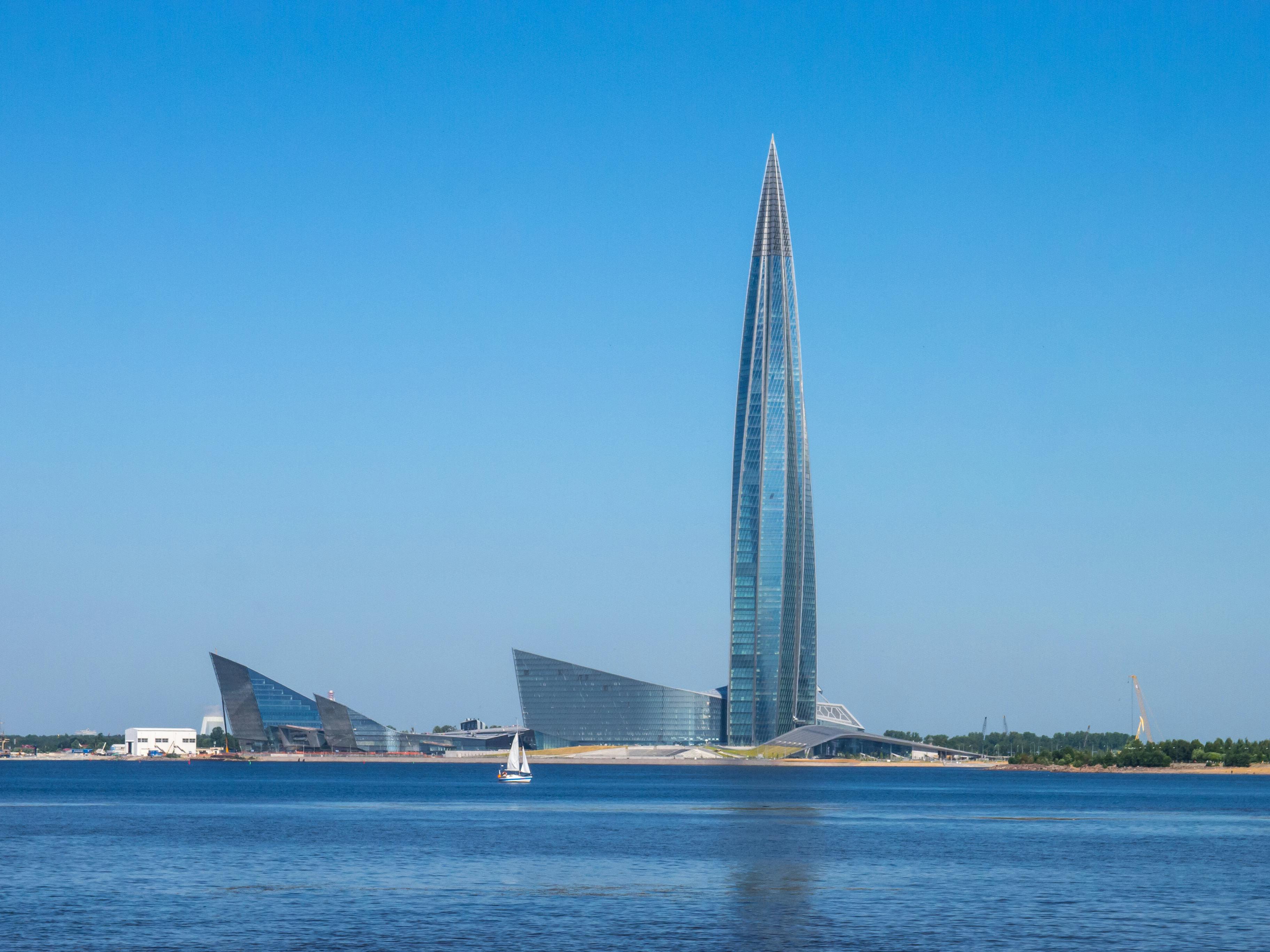 High Rise Building Under the Blue Sky · Free Stock Photo