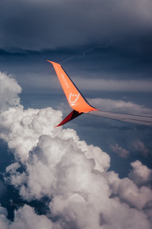 Kostnadsfria Kostnadsfri bild av blå himmel, flygplan, flygresor Stock foto