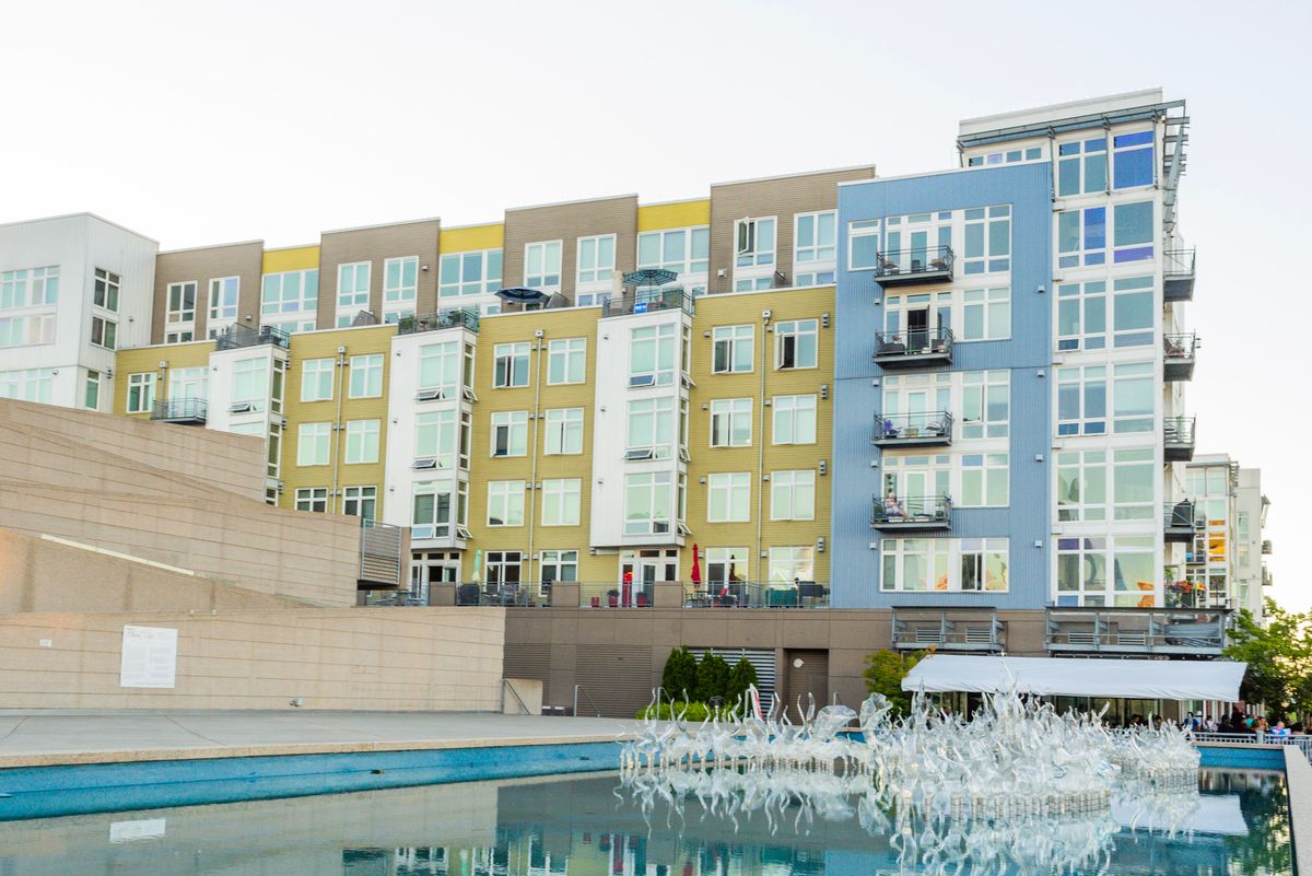 Venus Infra — The Universe — Signature Pool | stock placeholder photo, replace with real project image