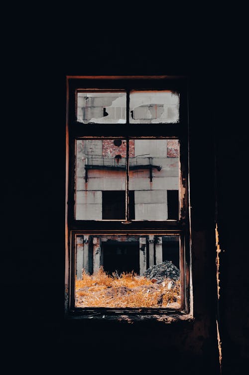 Imagine de stoc gratuită din abandonat, fereastră, fotografiere verticală