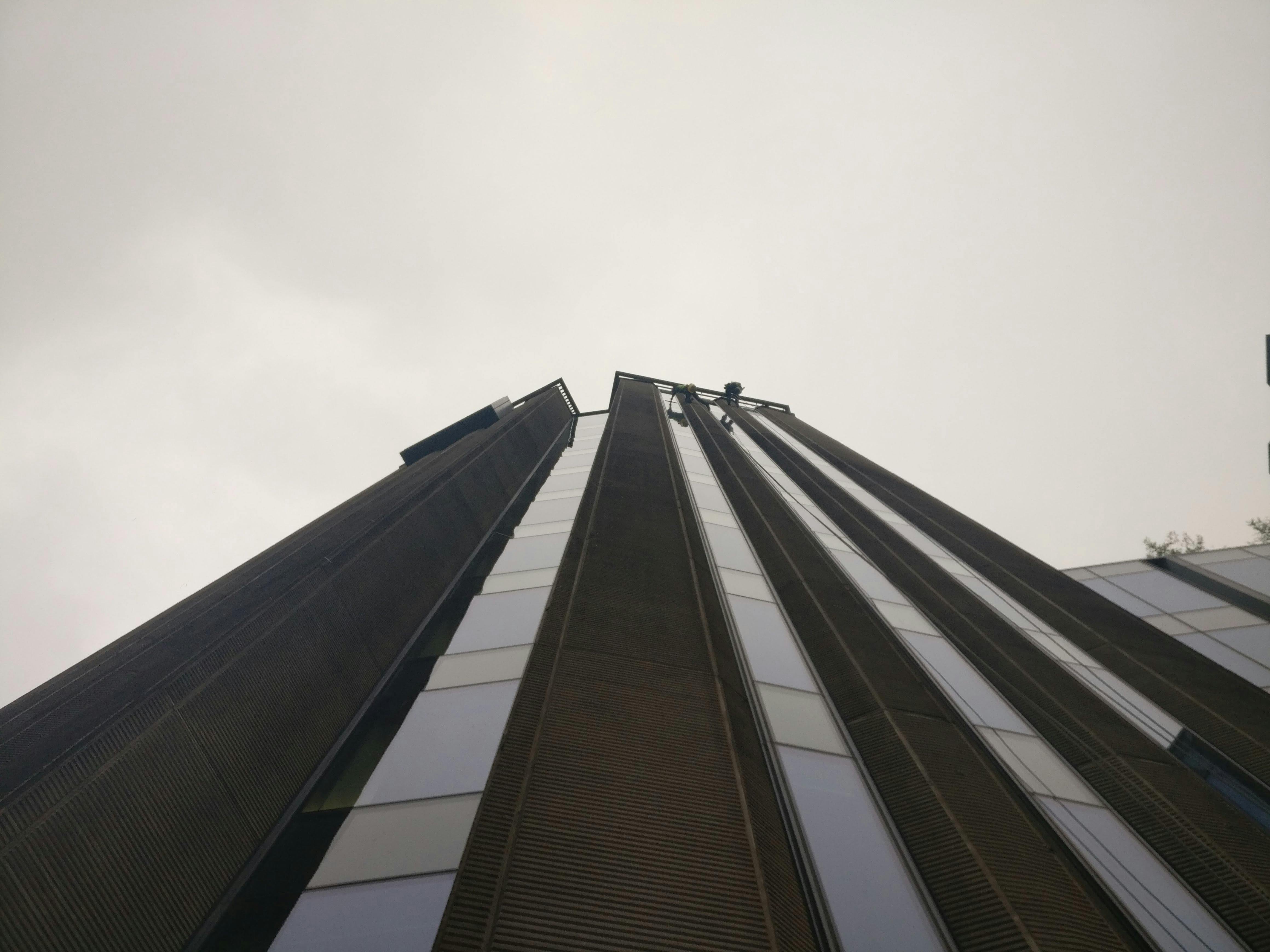Free stock photo of high rise, london, window cleaning