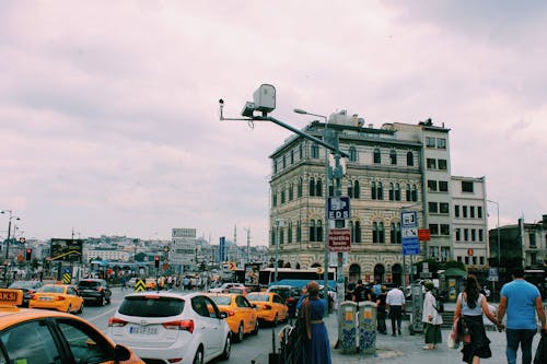 Foto d'estoc gratuïta de àrea metropolitana, caminant, centre de la ciutat