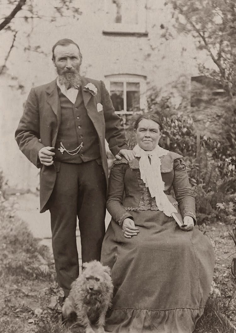  Vintage Photo Of Couple With Dog