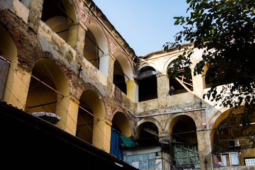 Fotobanka s bezplatnými fotkami na tému architektúra, exteriér budovy, mestský