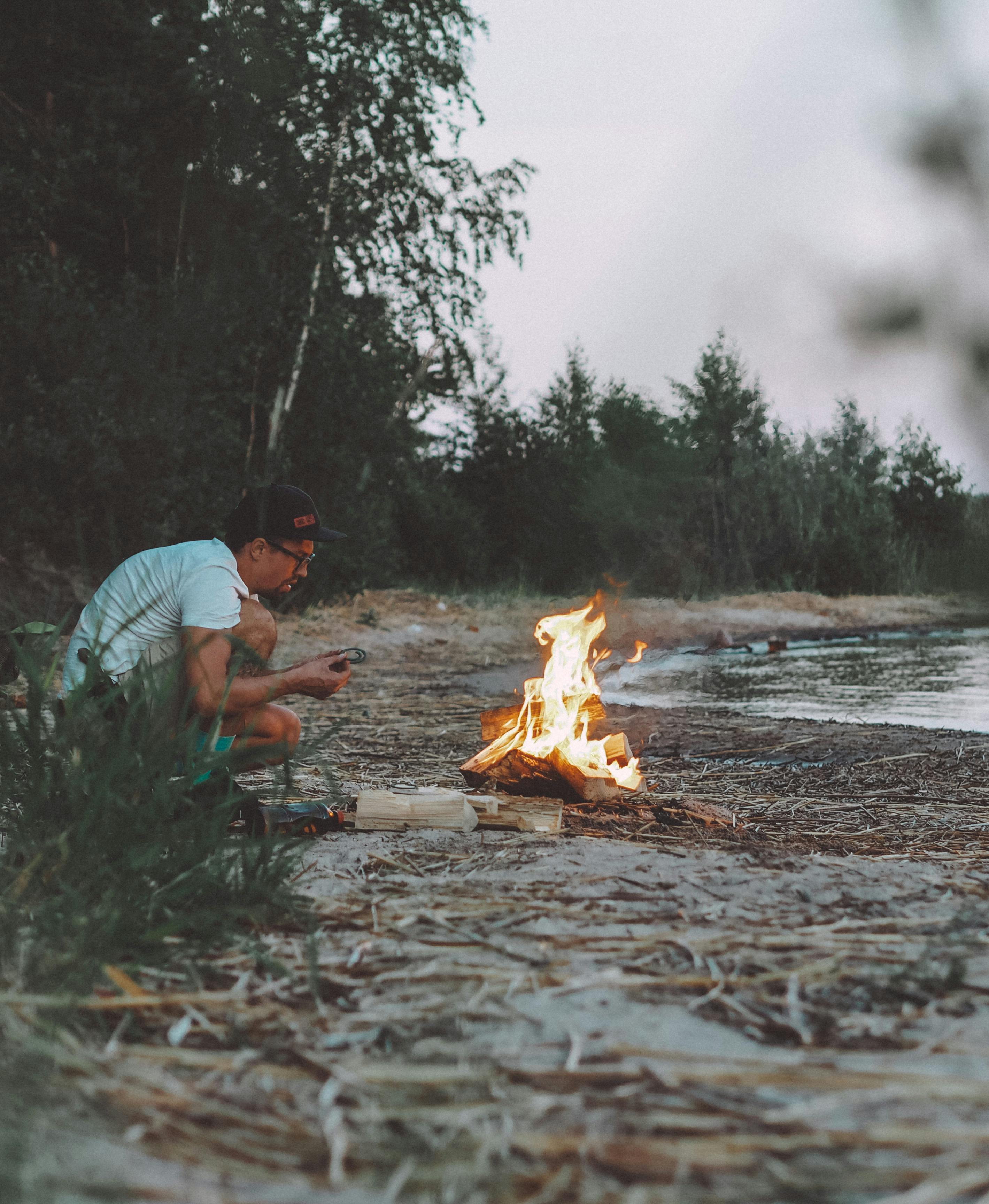 Beach Camp Fire Photos, Download The BEST Free Beach Camp Fire Stock ...