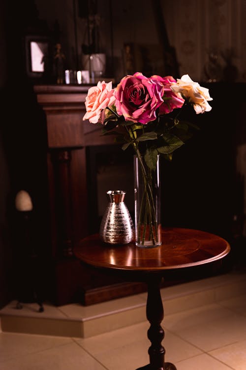 Gratis stockfoto met bloeiende rozen, rode rozen, rozen