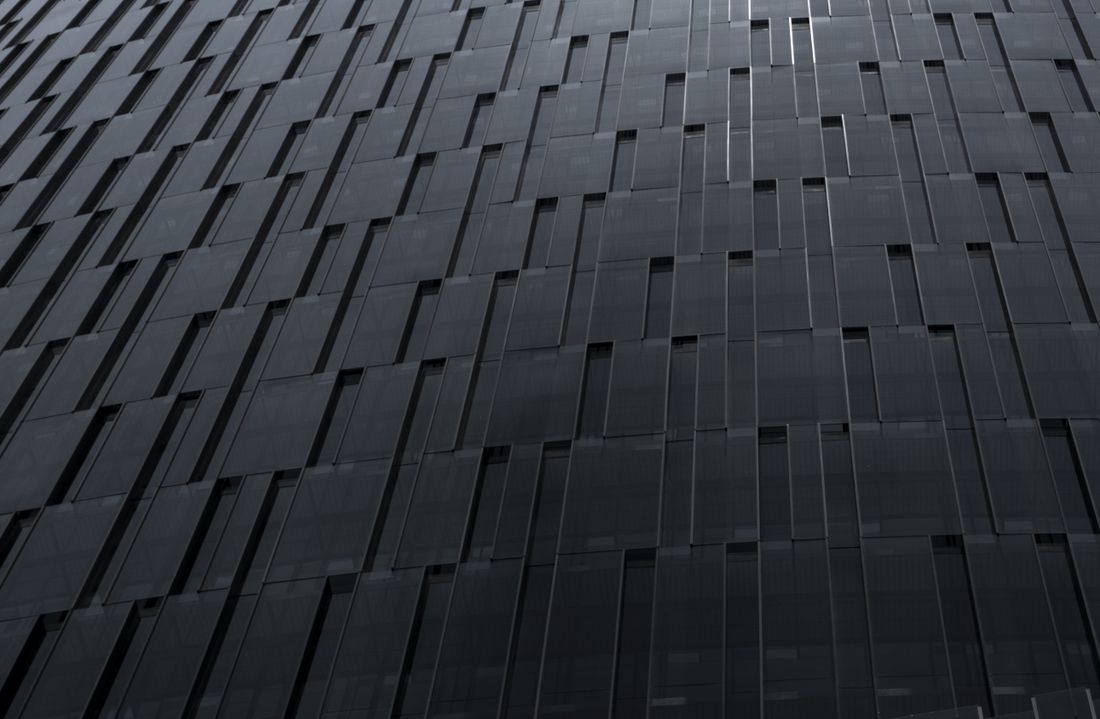 Close-up of a modern architectural facade with abstract patterns and d — Photo by Ale Bustos on Pexels