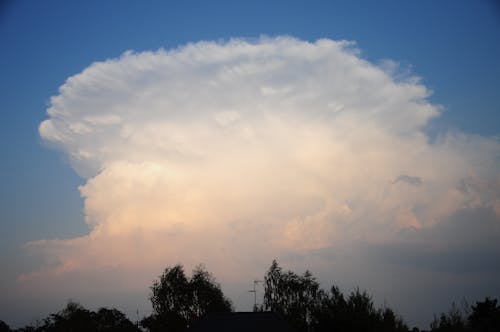 Immagine gratuita di cielo azzurro, cloud, forma di nuvole