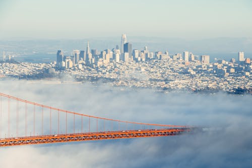 Fotos de stock gratuitas de brumoso, con neblina, edificios
