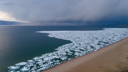 Kostenloses Stock Foto zu bewölkter himmel, drohne erschossen, drohnenfotografie