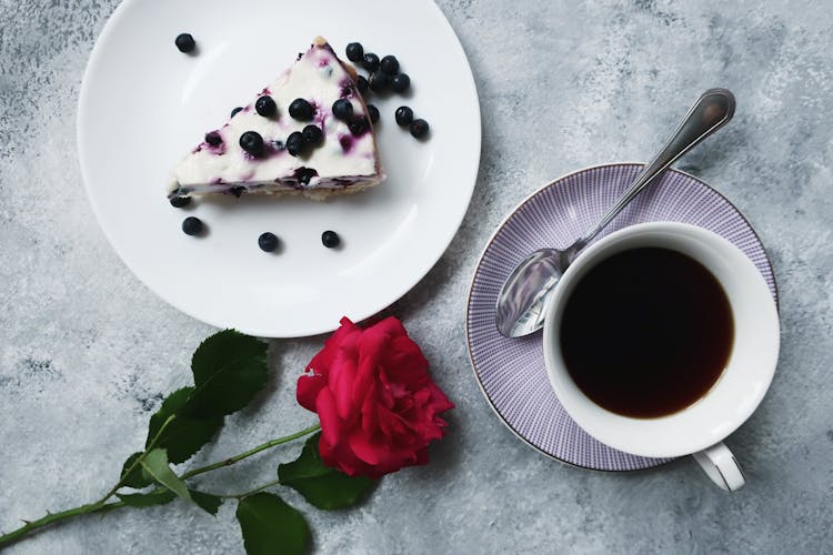 Blueberry Cheesecake And A Cup Of Coffee 