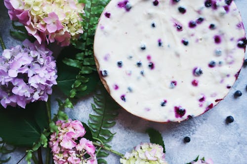 Foto profissional grátis de bagas, cheesecake, flatlay