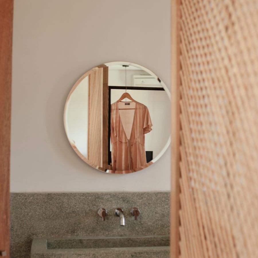 Round Wall Mirror