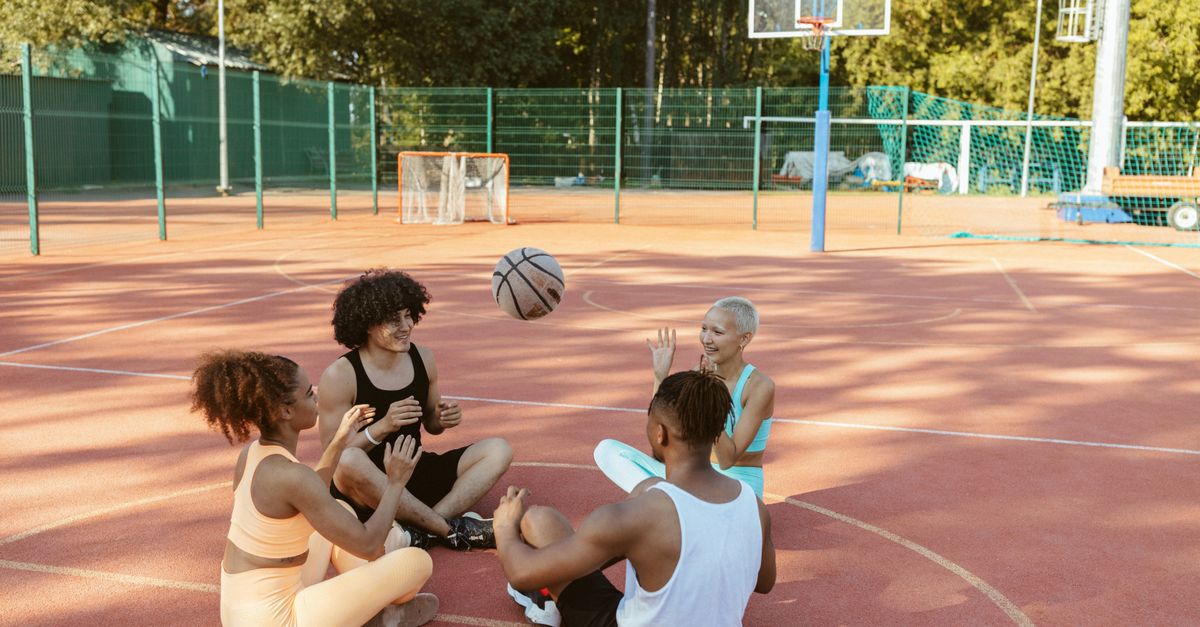 Top 10 Benefits of Engaging in Sports Activities