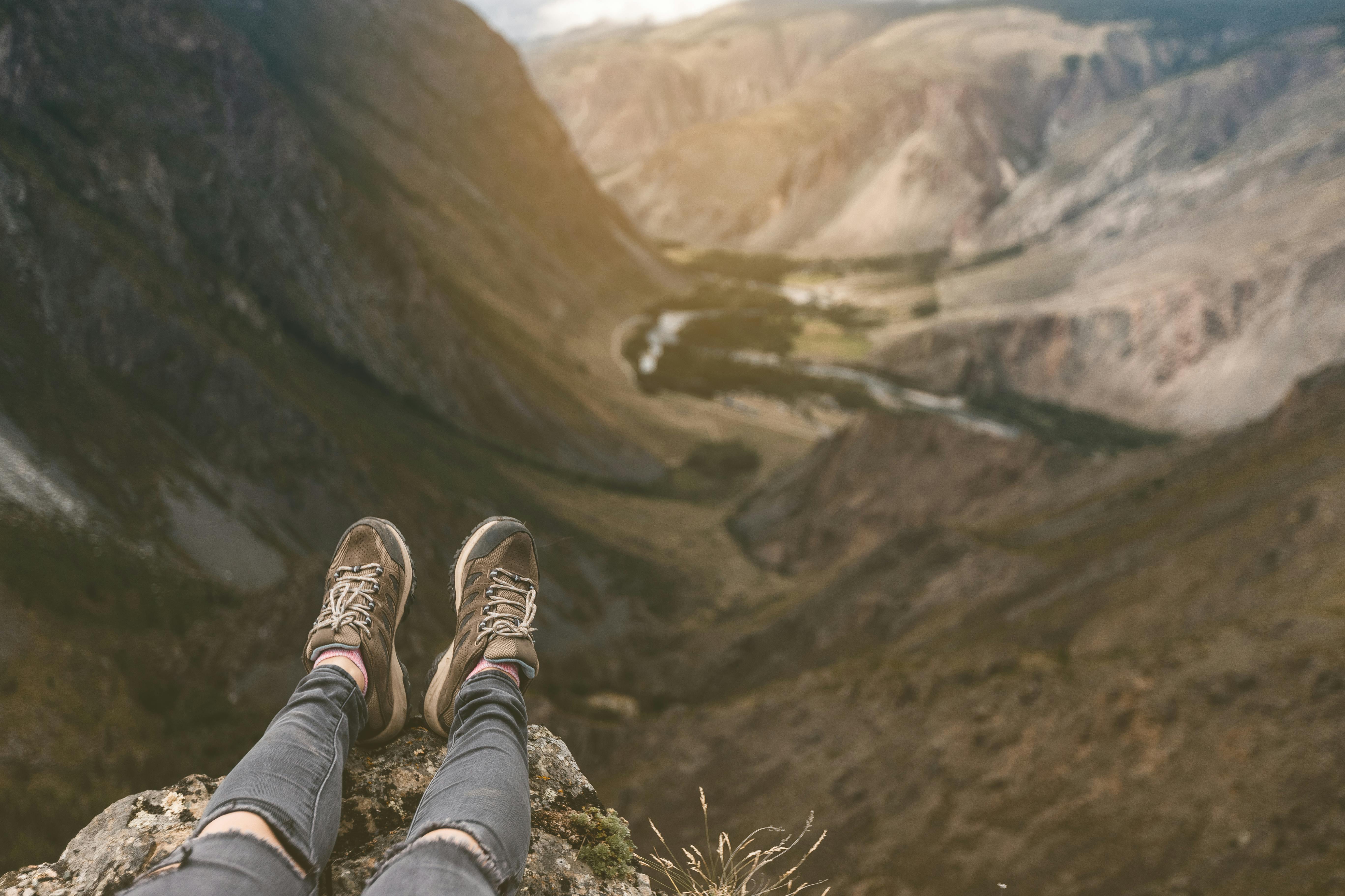 general travel quotes — Photo by Kirill Lazarev on Pexels