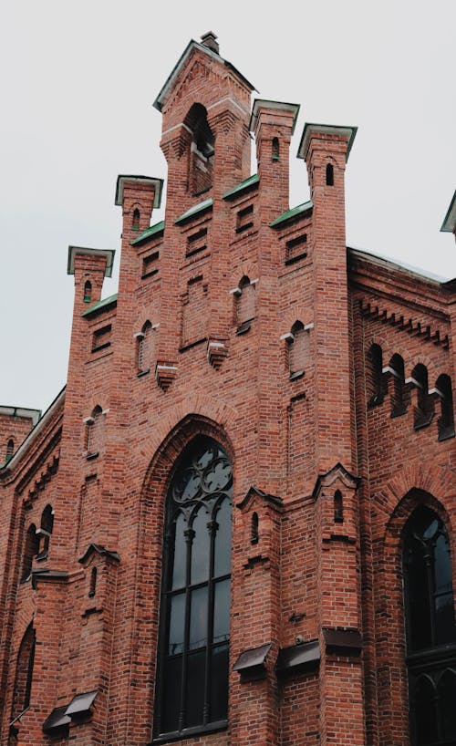 Fotos de stock gratuitas de arquitectura gótica, catedral, exterior del edificio