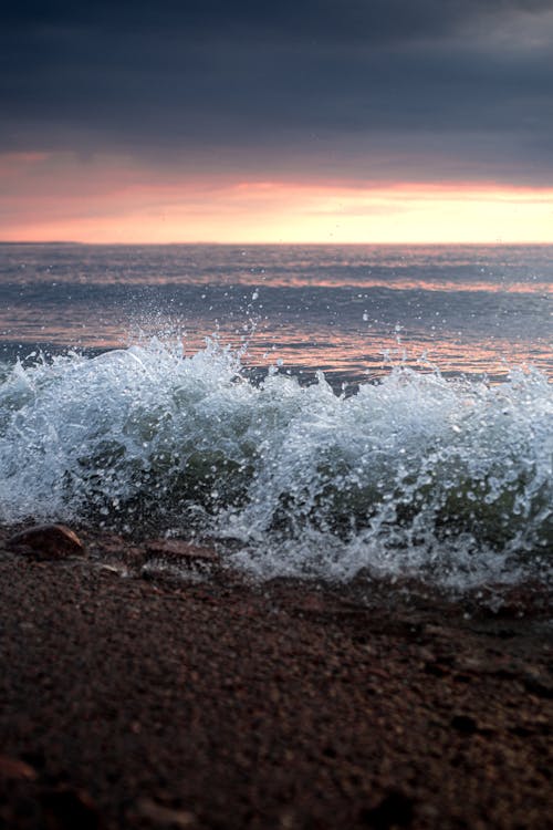 Foto profissional grátis de água, mar, onda
