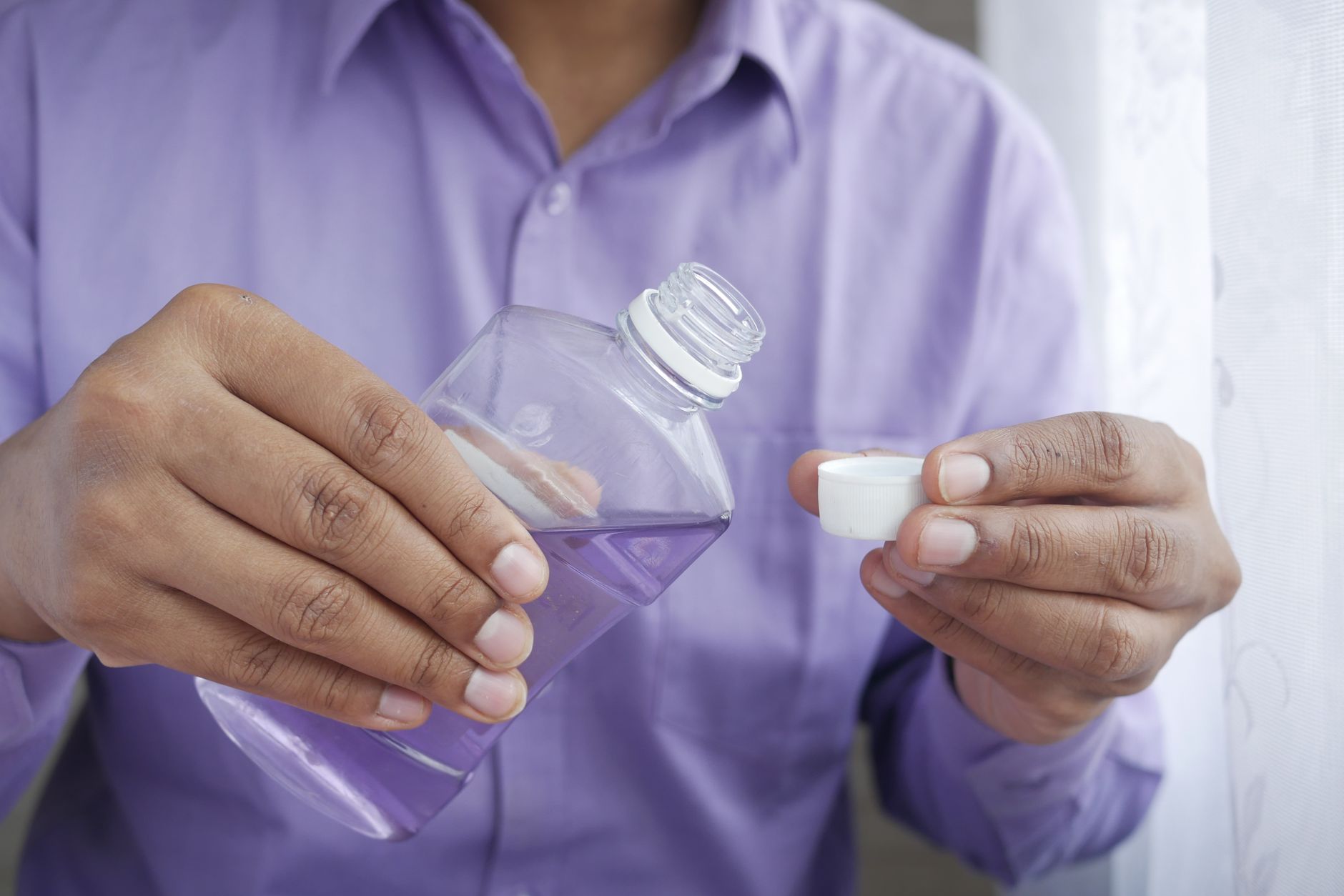 Why Does Mouthwash Burn? Understanding the Sensation and Finding Relief