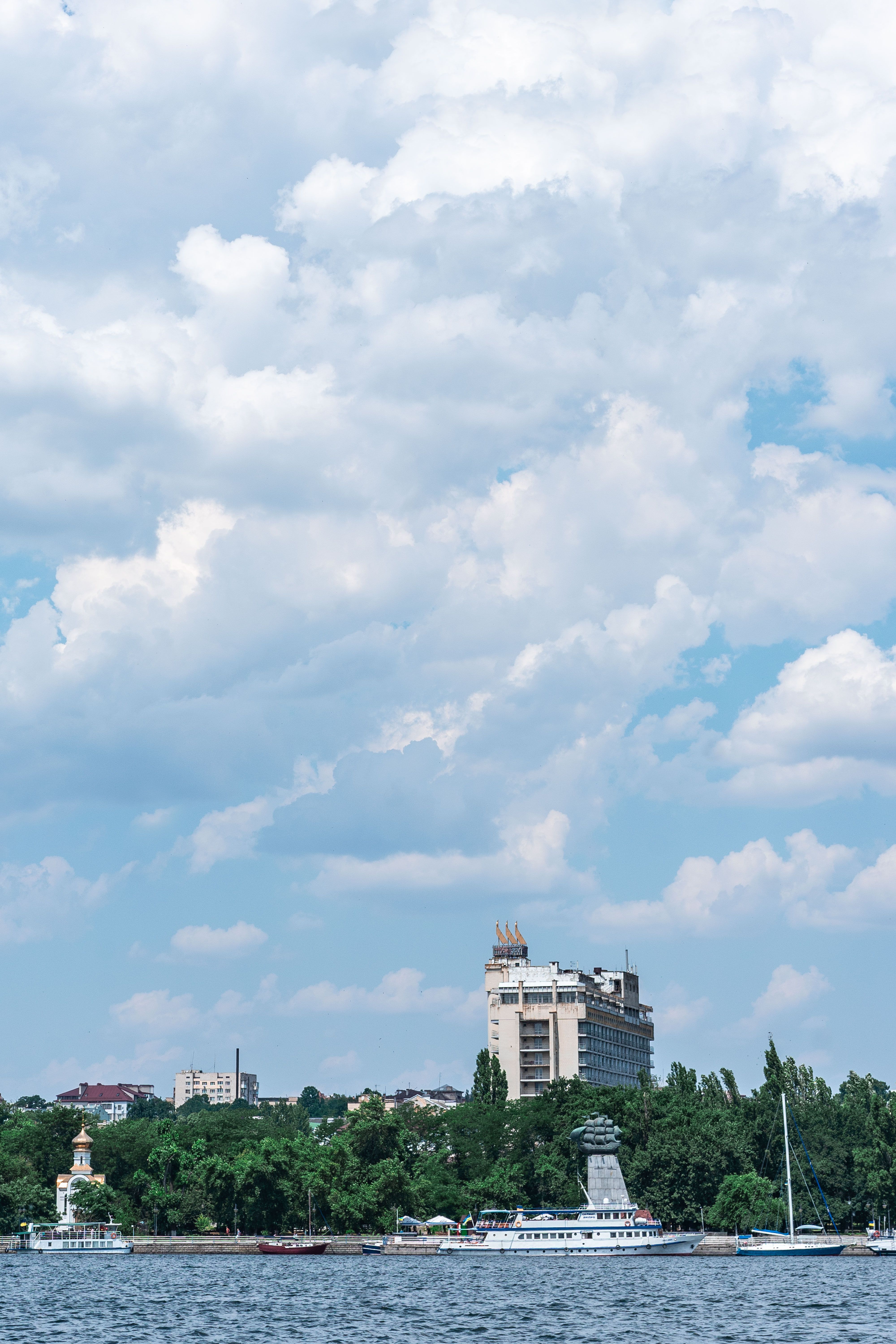 Vaen Botel Photos, Download The BEST Free Vaen Botel Stock Photos & HD ...
