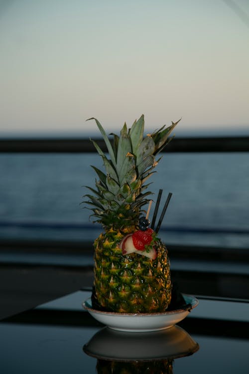 Foto profissional grátis de abacaxi, álcool, alcoólatra