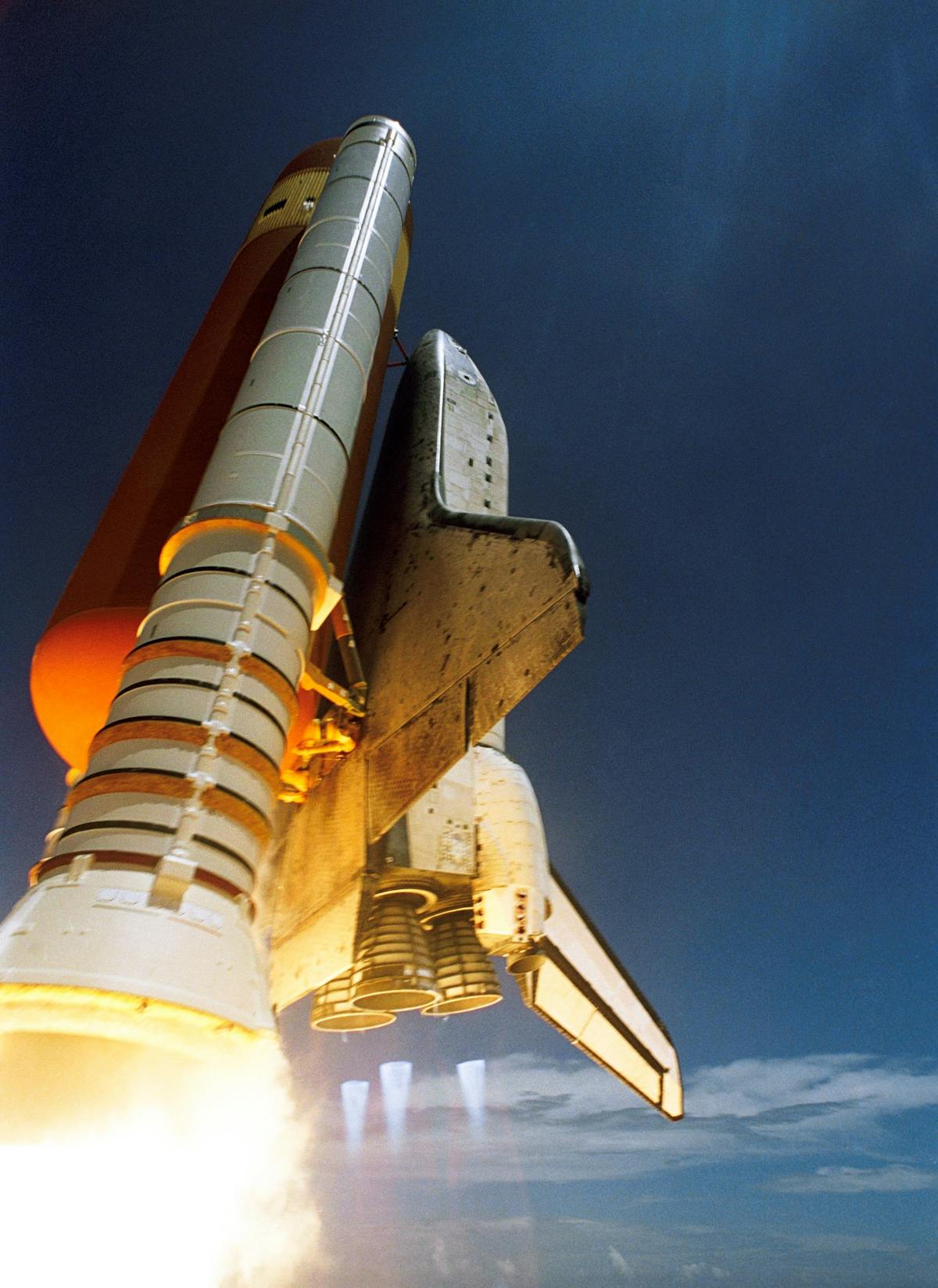 Space Shuttle Discovery