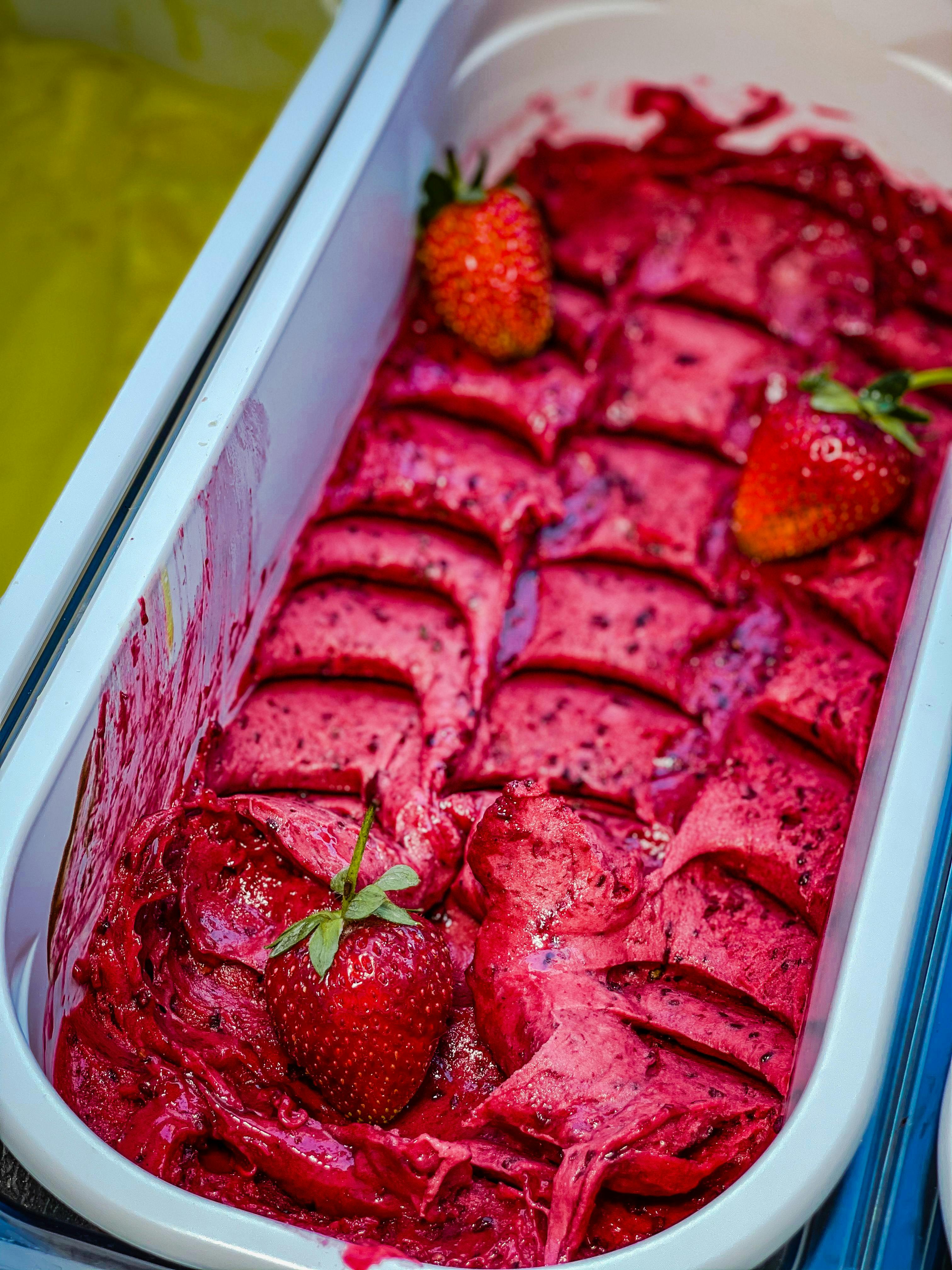 Colorful ice cream tray Stock Photo by ©Fotoember 71941187