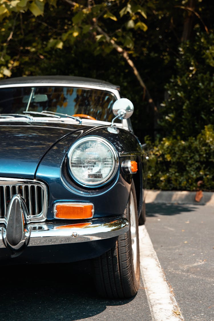 Headlight Of Classic MG MGB Car