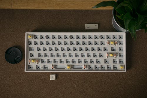 Free stock photo of apple mac, brown, computer keyboard