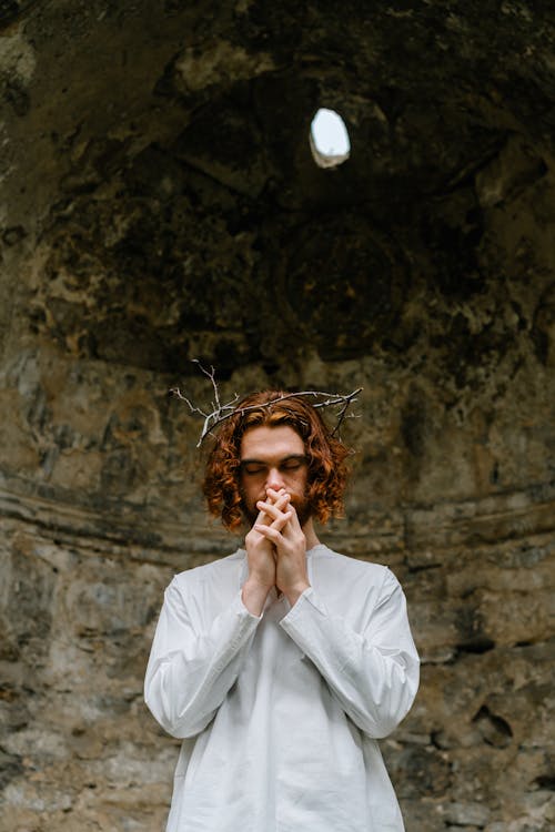 Free A Man Wearing a Crown of Thorns Stock Photo