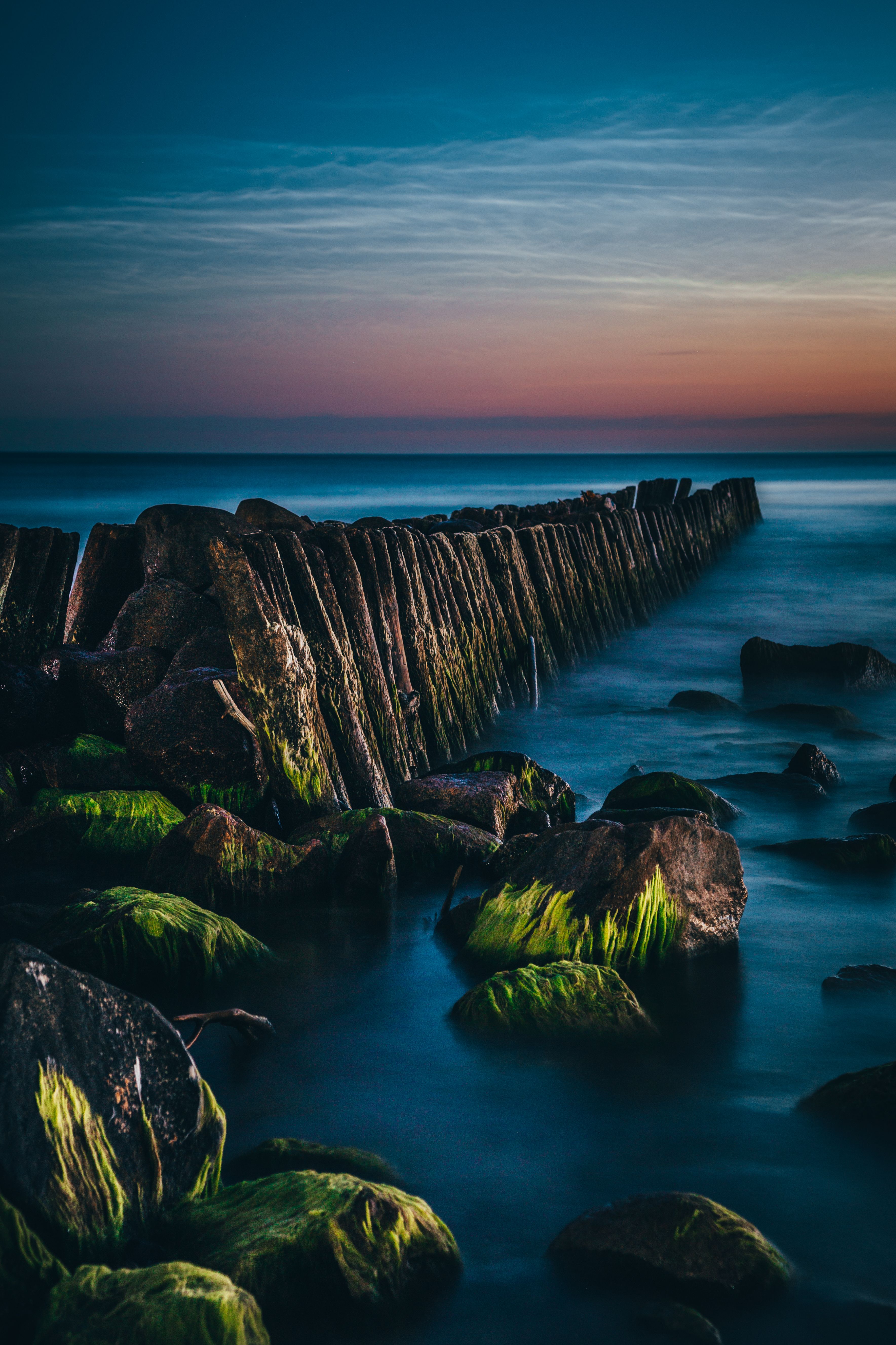 Brown Rocks on Sea Water · Free Stock Photo