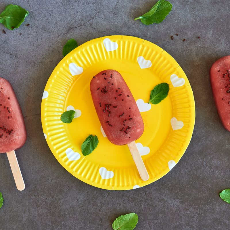 Budget Strawberry Shortcake Popsicles