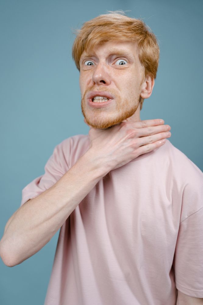 Choking Photos, Download The BEST Free Choking Stock Photos & HD Images