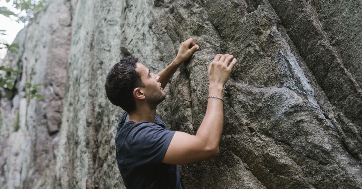 Guide Pratique pour Débuter en Escalade sur Roche