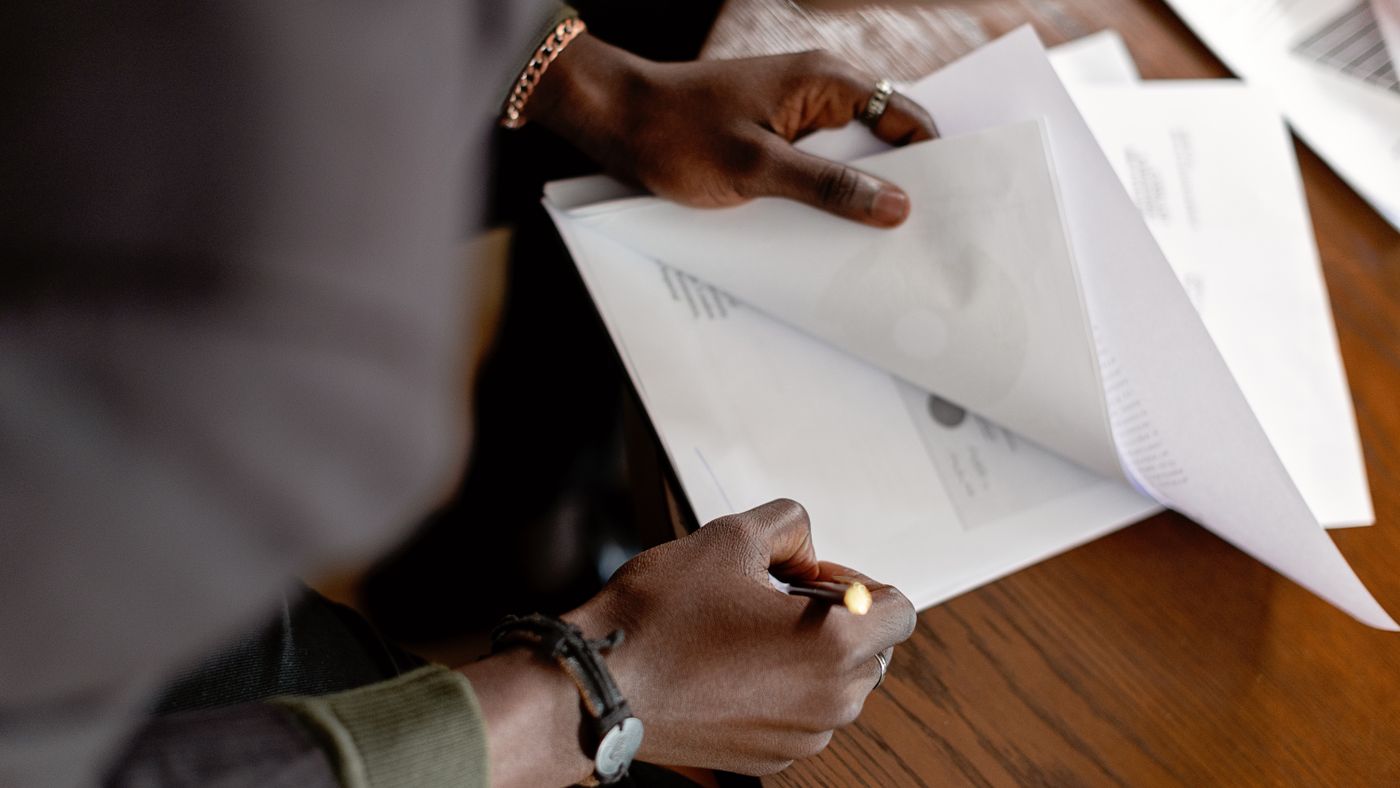 How to Read a Diamond Grading Report Without a Jeweler