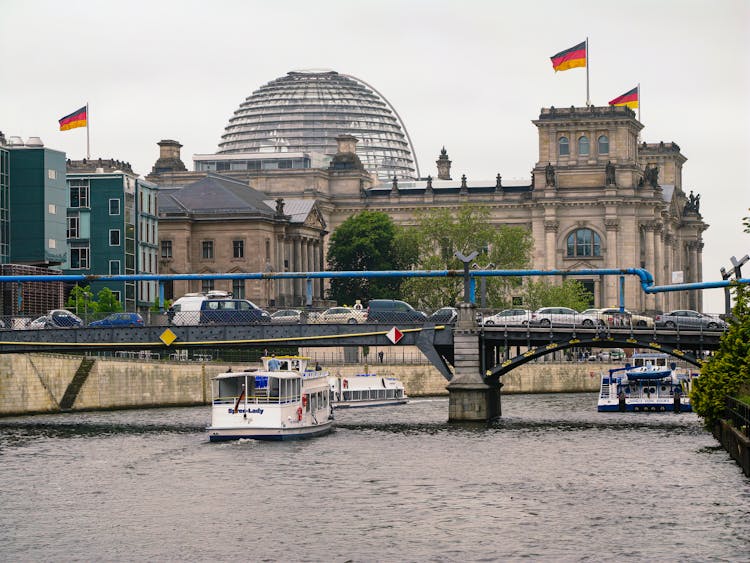 River And Reichstag Building In Germany