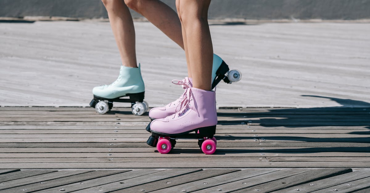 What does contemptuously mean in the outsiders