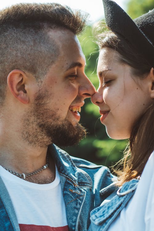 Fotos de stock gratuitas de afecto, amor, beso esquimal