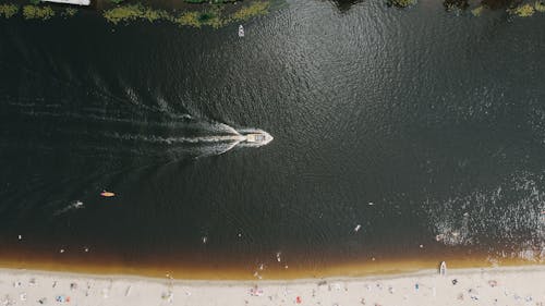 Kostenloses Stock Foto zu baden, boot, drohne erschossen