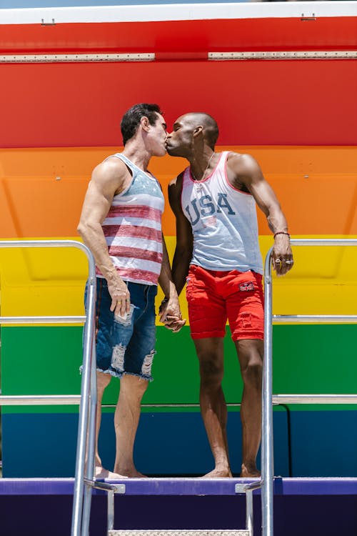 Free Photo of Men Kissing Stock Photo