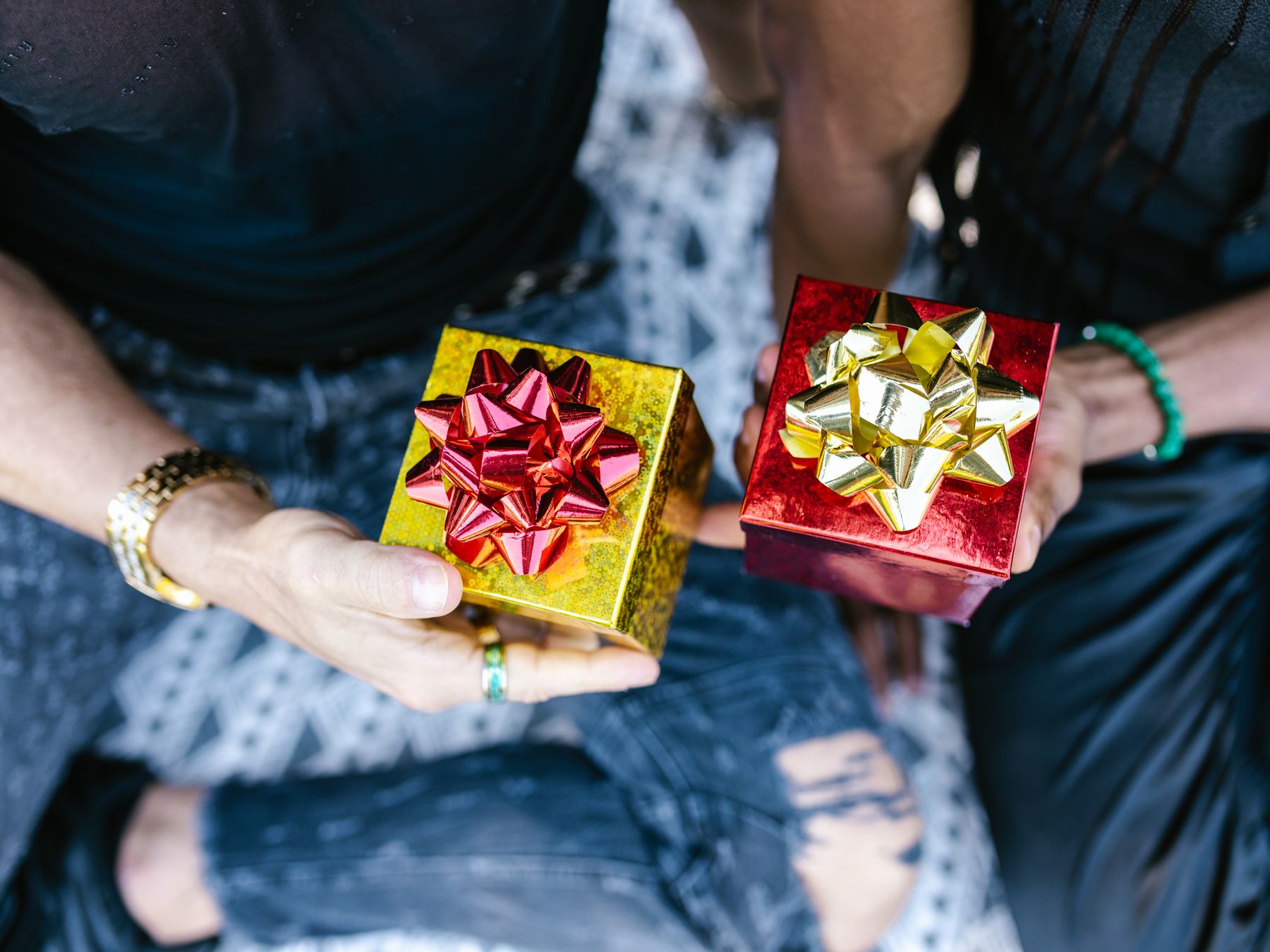 Great Fleete — professional packers wrapping and boxing belongings